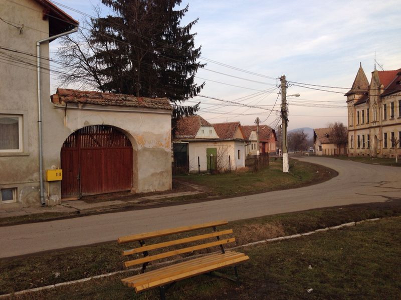 Image 16 of 37  -  100 kB